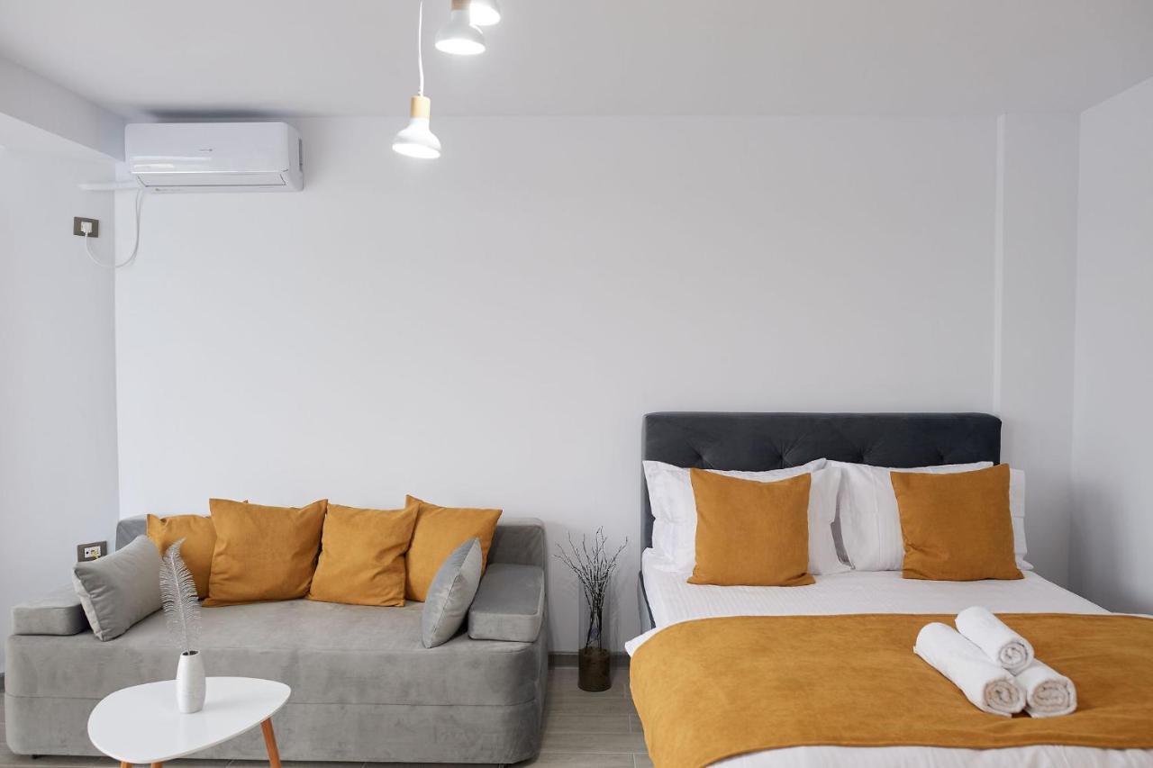 Sunrise King Studio Spa N Pool Beach Resort Năvodari Екстериор снимка
