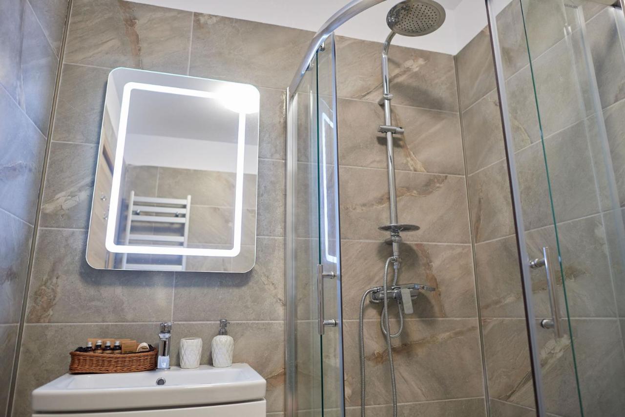 Sunrise King Studio Spa N Pool Beach Resort Năvodari Екстериор снимка